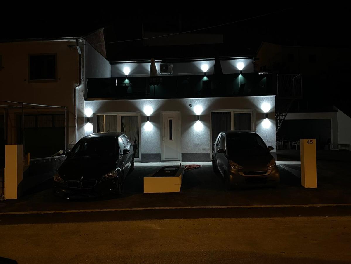 Apartment Matijas, 3 Bedroom Apt With Terrace And Parking Split Zewnętrze zdjęcie